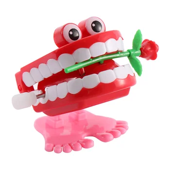 De mers pe jos Clănțăne Dinții Copiilor Clockwork Jucărie Amuzant de Groază Cu Ochi-lichidare Sar Dintii de Aprovizionare Copii Distracție Creative Cadou