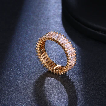 Aspectul Clasic De Culoare De Aur Inlay Cubic Zirconia Unic În Formă De Inel Cu Populare Pentru Femei Nunta Bijuterii De Lux