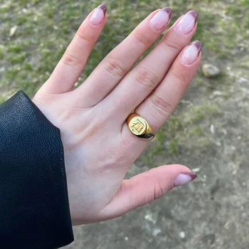 Inițial Inel de Metal Alfabetul Inele pentru Femei Barbati Inel de Aur Petrecere de Moda 2021 la Modă de sex Feminin Bijuterii Cadou de Ziua bague femme