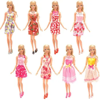 Livrare gratuita Moda Handmade de 10 bucăți/set = Random 10buc/Set Papusa Barbie Haine Accesorii