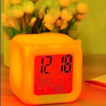 Ceas Desteptator 7 Culori Schimbă Lumina De Noapte Led-Uri Ceas Digital Pentru Copii Dormitor Birou Ceas Cu Alarma Termometru Copii Cadou