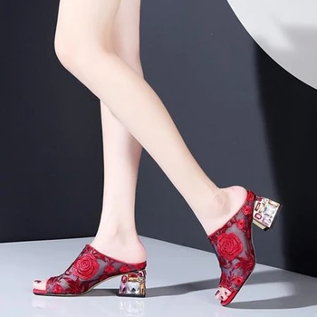 Femei Vara Papuci de Moda Doamnelor Sandale Sexy Dantela Toc Patrat Aluneca Pe Flori Femeilor Confortabile Pantofi pentru Femeie Încălțăminte