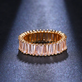 Aspectul Clasic De Culoare De Aur Inlay Cubic Zirconia Unic În Formă De Inel Cu Populare Pentru Femei Nunta Bijuterii De Lux