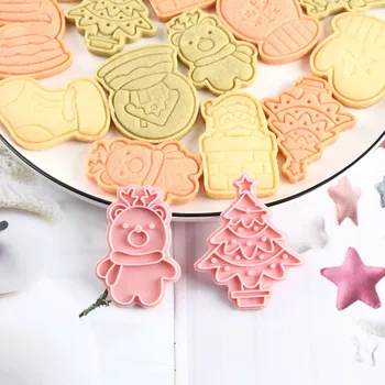 Noi 6pcs Cookie Timbru Biscuit DIY Mucegai Crăciun 3D Tort Cookie Piston Cutter Bicarbonat de Mucegai Xmas Tăietori Cookie Culoare Aleatorii