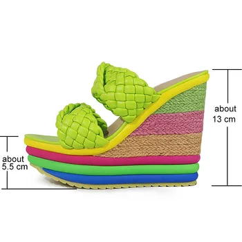 De Dimensiuni mari 35-43 de Brand Nou de sex Feminin Colorate pentru Femei Papuci Pene Platforma Tocuri inalte Papuci de Partid Sandale Pantofi de Vara pentru Femeie